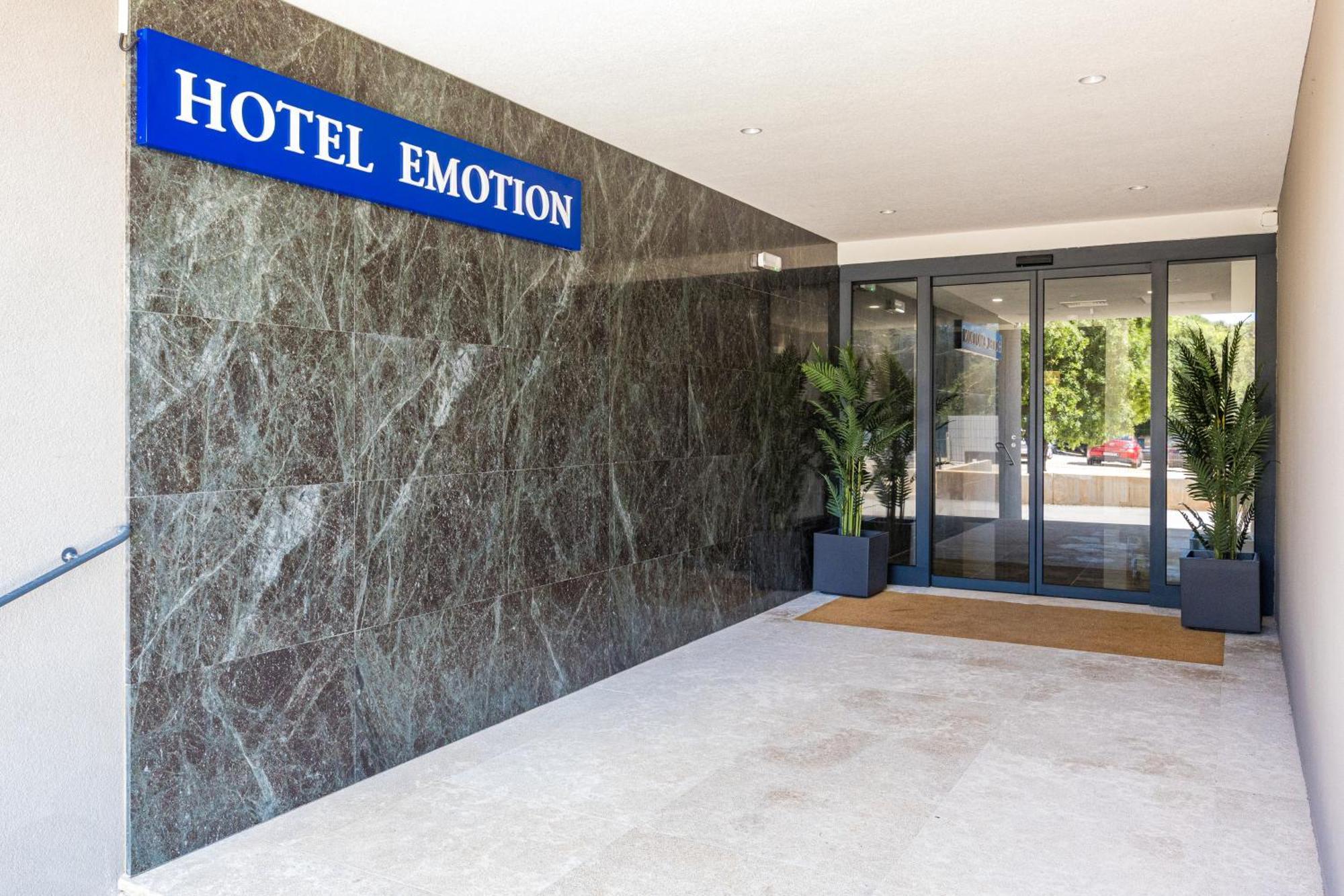 Resort Del Mar Emotion Liznjan Exterior photo